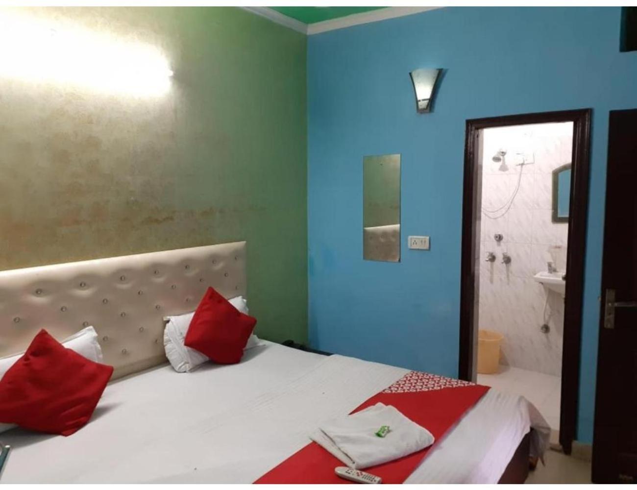 Hotel City Lodge , Chandigarh Ngoại thất bức ảnh